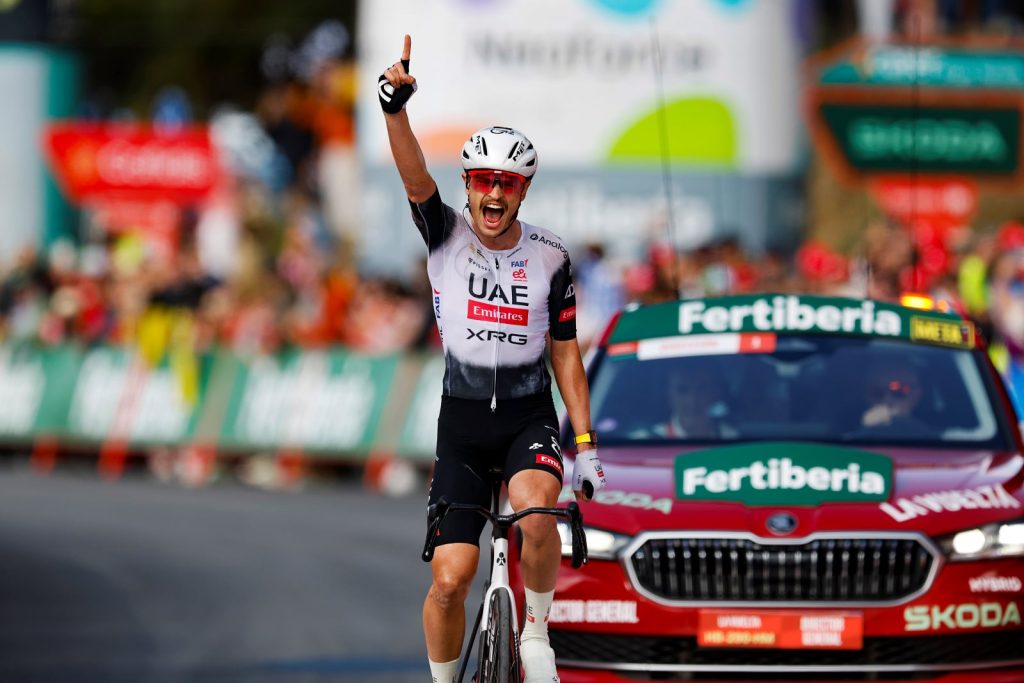 Jay Vine in trionfo al Tour Down Under 2026, Matthew Brennan firma l'ultima tappa 2 Tappa 6 Vuelta di Spagna 2025, vittoria di Jay Vine