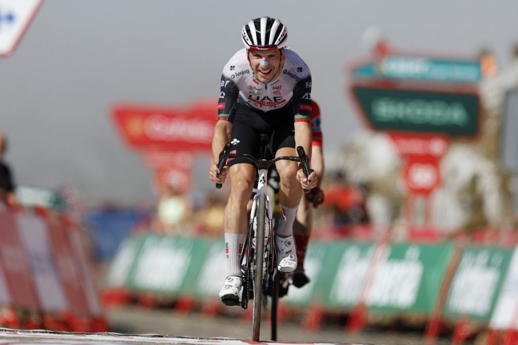 Corse a tappe World Tour 2025: il favoloso tris di Almeida e la conferma al top di Pogacar 1 Tappa 13 Vuelta di Spagna 2025, vittoria di Joao Almeida