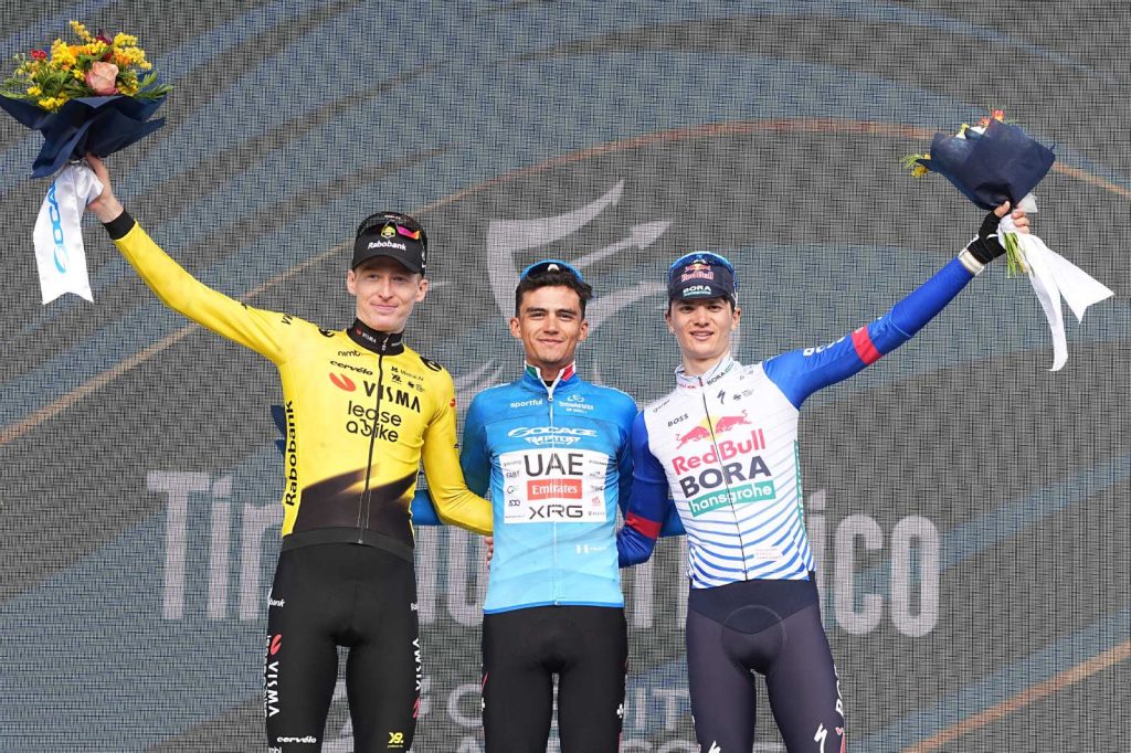 Trionfo finale di Del Toro alla Tirreno Adriatico 2026. Ultima tappa a Jonathan Milan 2 Il podio finale della Tirreno Adriatico 2026