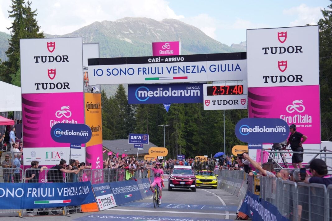 Tappa 16 Giro d'Italia 2026, poker stellare di Jonas Vingegaard
