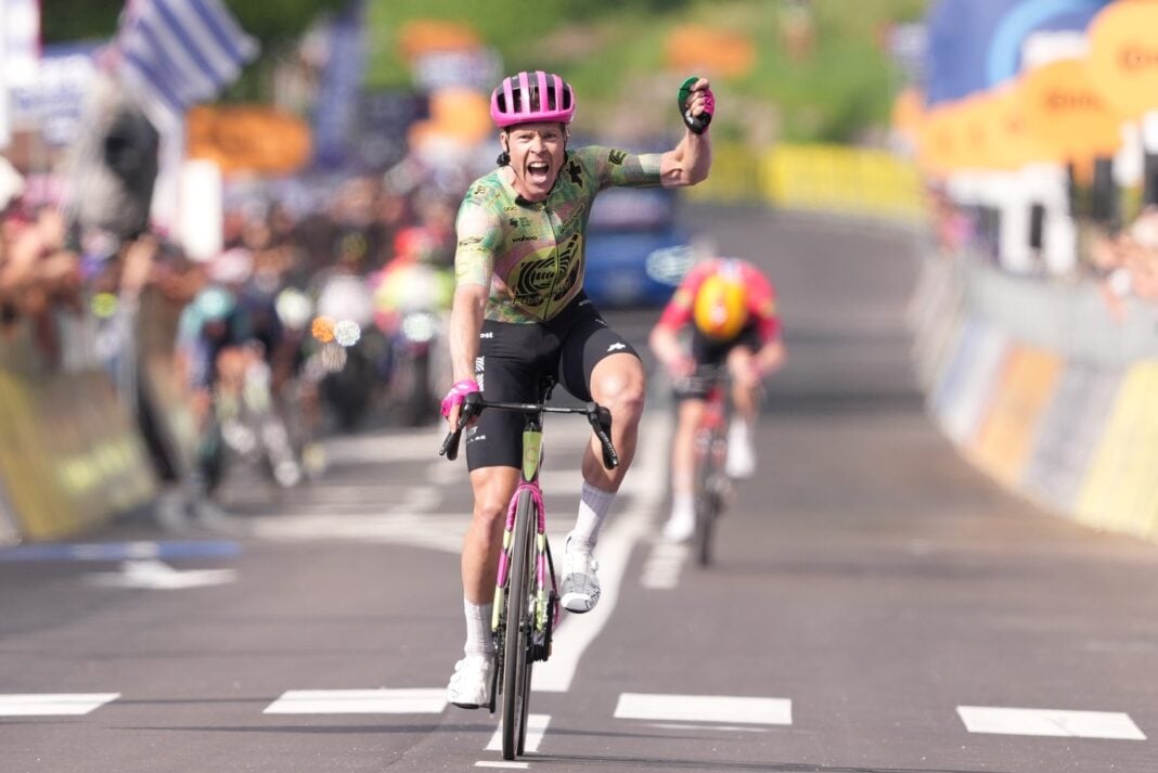 Tappa 17 Giro d'Italia 2026, stoccata vincente di Michael Valgren