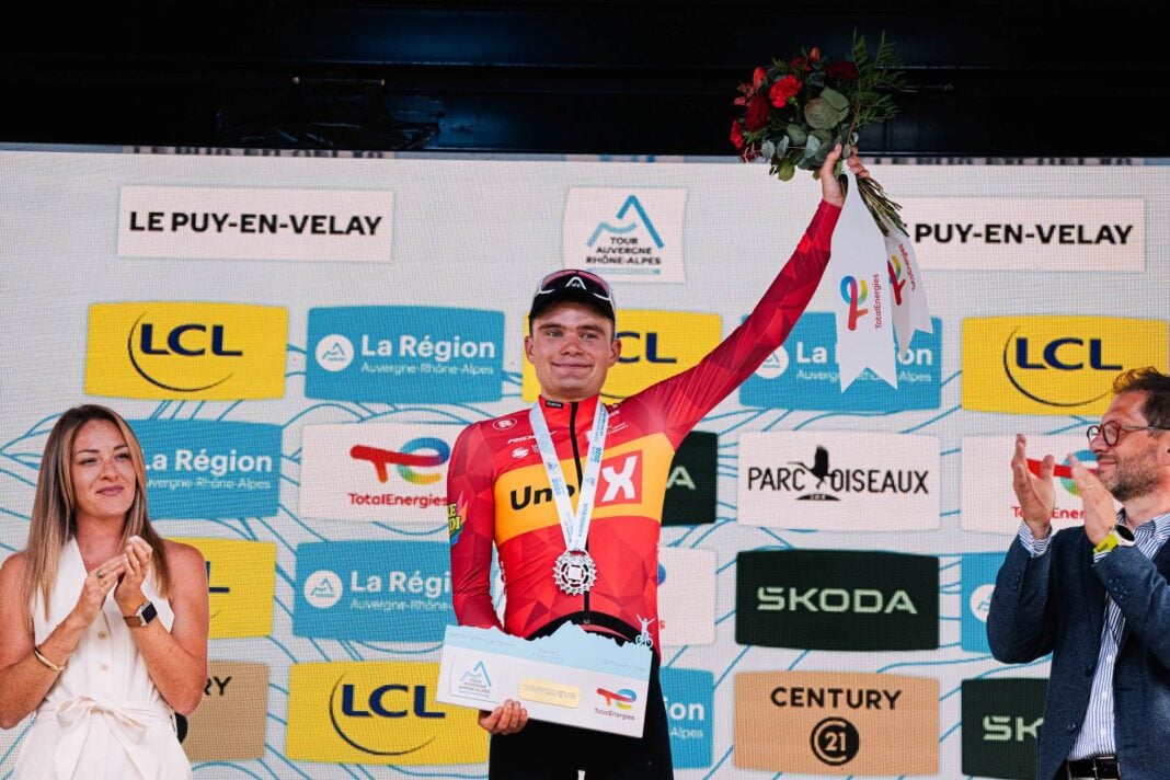 Tappa 2 Giro del Delfinato 2026, vittoria di Anton Charmig