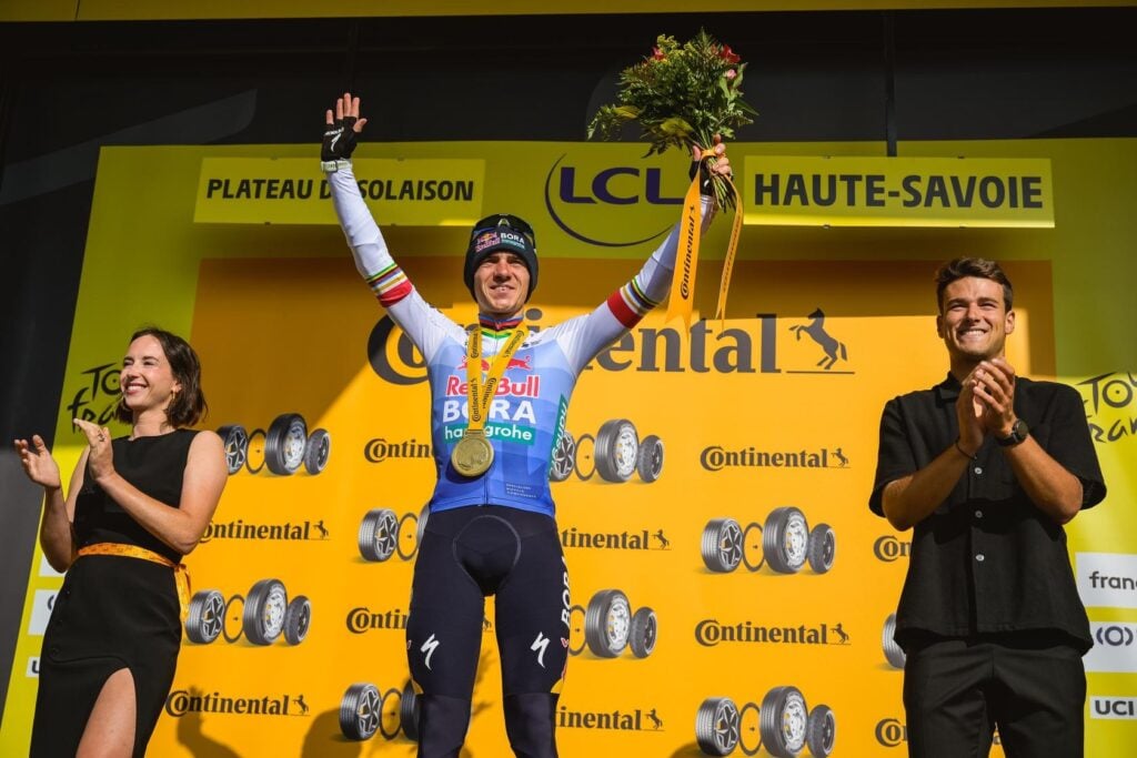 Tappa 16 Tour de France 2026: trionfo a cronometro e bis consecutivo per Evenepoel 2 Tappa 15 Tour de France 2026, vittoria di Remco Evenepoel