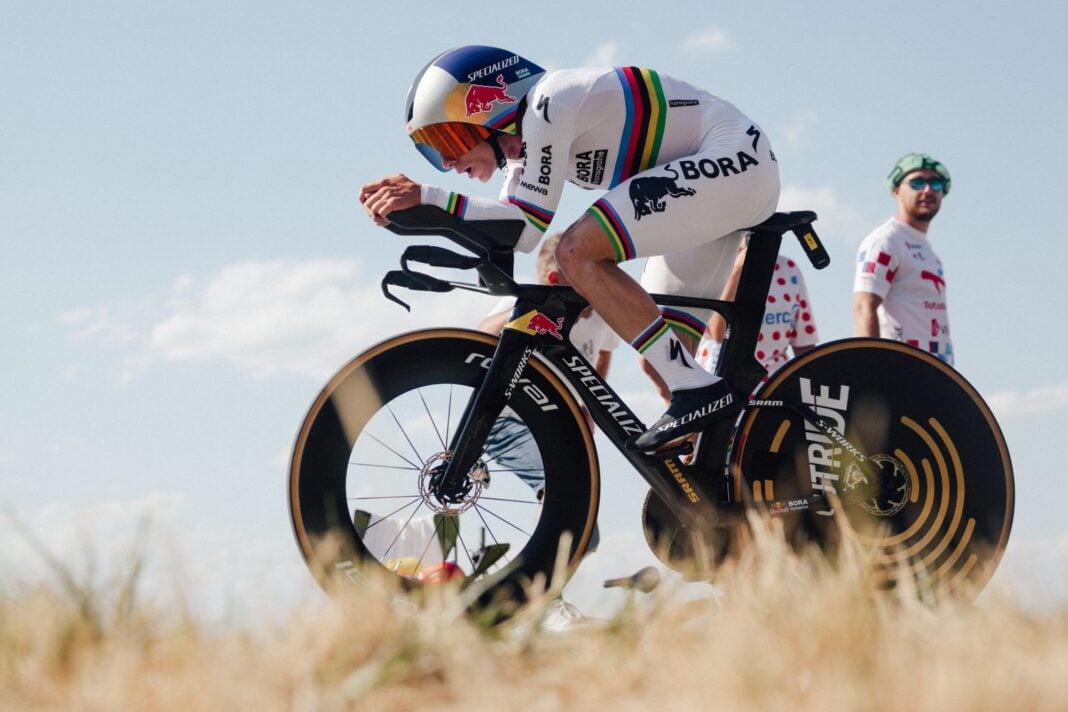 Tappa 16 Tour de France 2026, Remco Evenepoel domina la cronometro