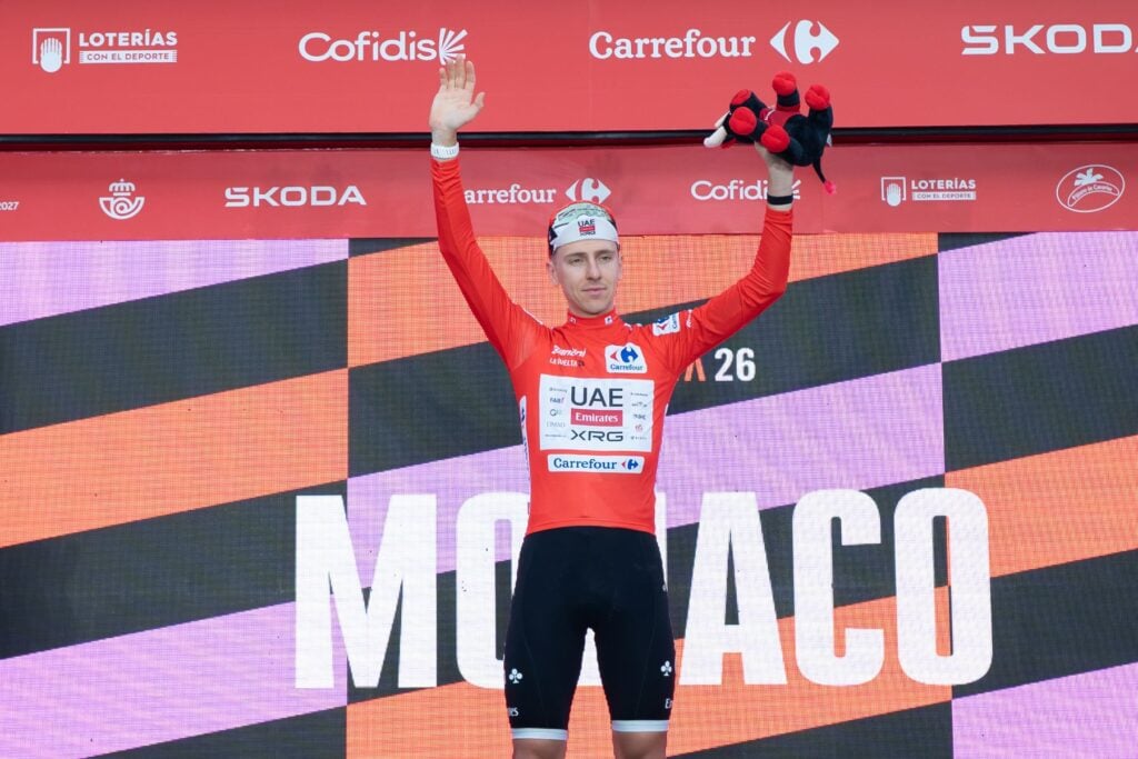 Pogacar domina la tappa 4 Vuelta di Spagna 2026 e firma un'altra vittoria capolavoro 2 Tappa 1 Vuelta di Spagna 2026, vittoria e maglia rossa per Tadej Pogacar