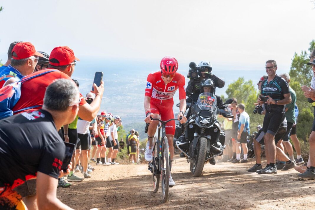 Tappa 6 Vuelta di Spagna 2026, Tadej Pogacar firma il tris