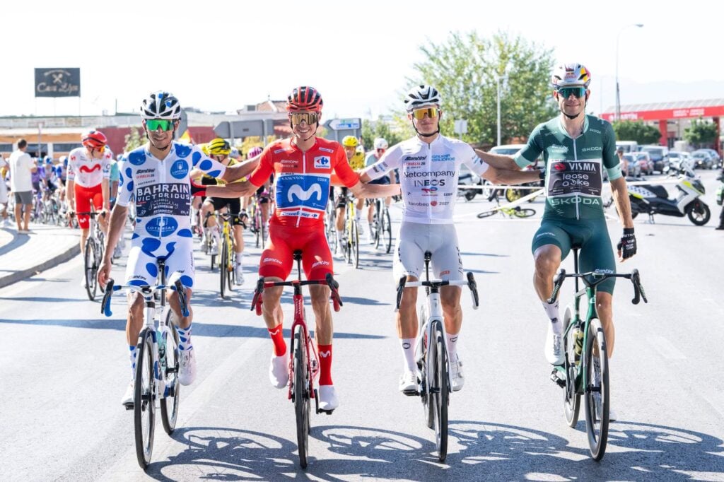 Mas festeggia il trionfo alla Vuelta di Spagna 2026, Johannessen vince l'ultima tappa 2 I quattro vincitori di maglia alla Vuelta di Spagna 2026
